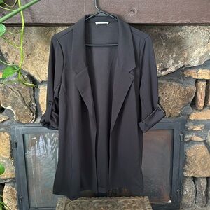 NWOT Timing blazer size small black 🖤